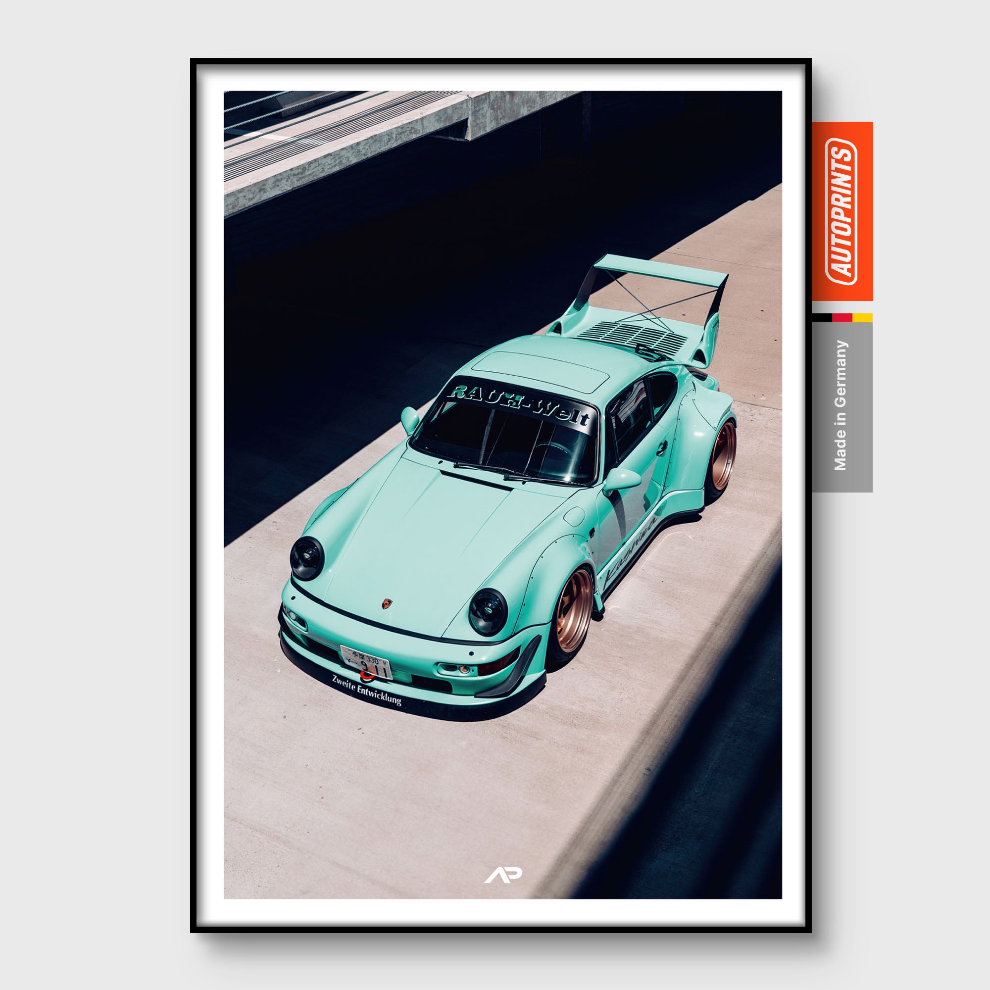 Breitbau Mint Top